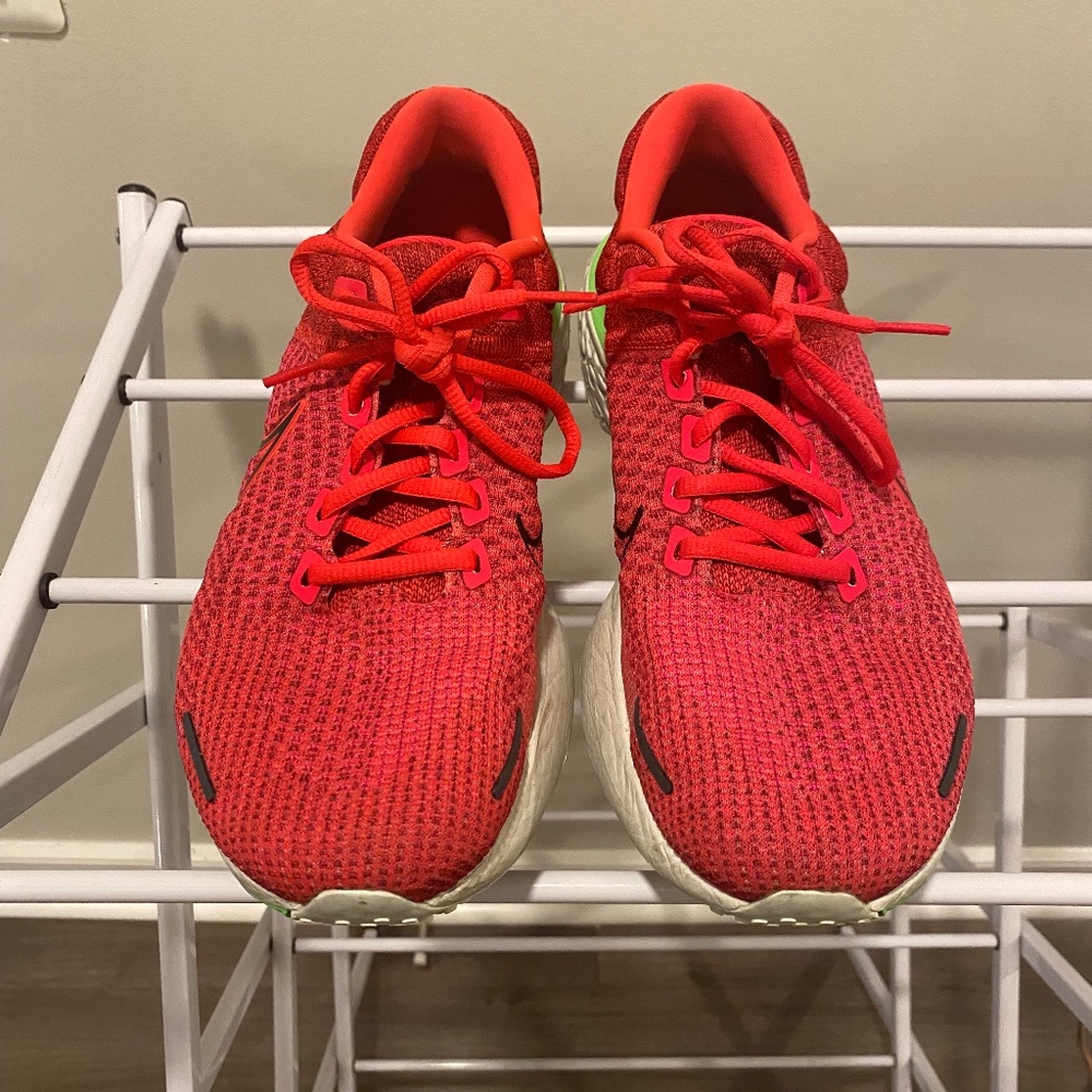 Nike Invincible ZoomX Running Shoes, Sz 10,